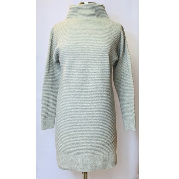 - SOLD - Madewell Skyscraper Sweater Dress Size M - Picture 2 of 12